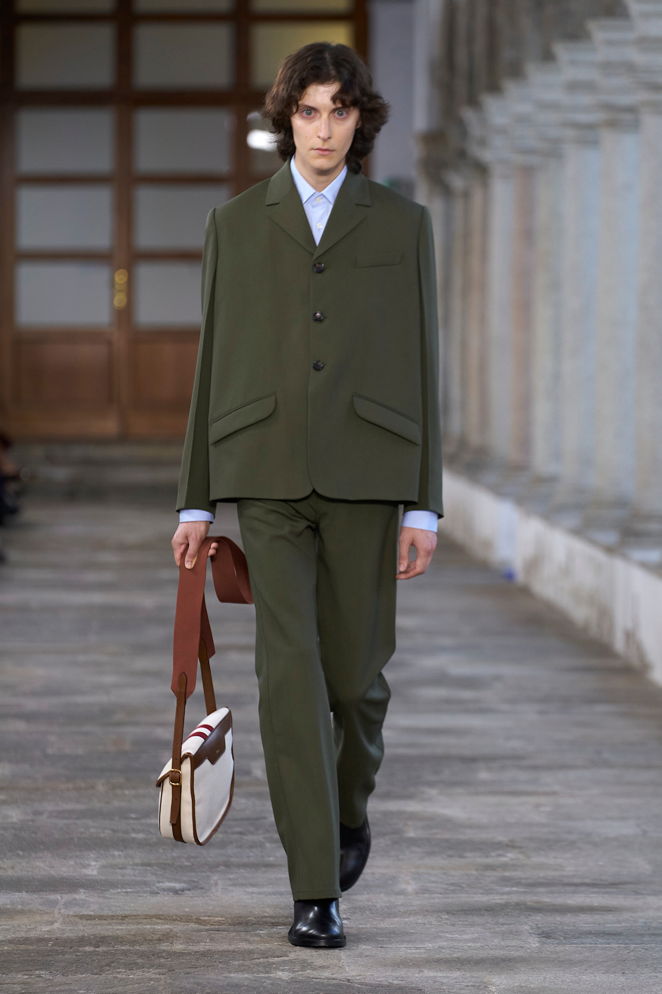 Bally S24 026