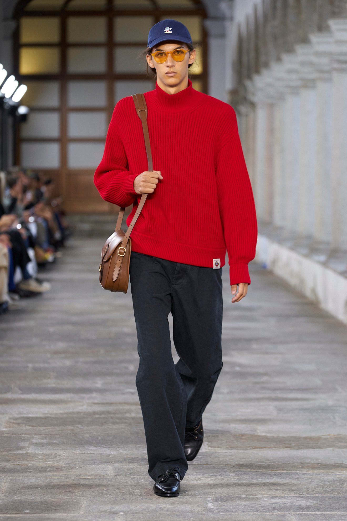 Bally S24 049