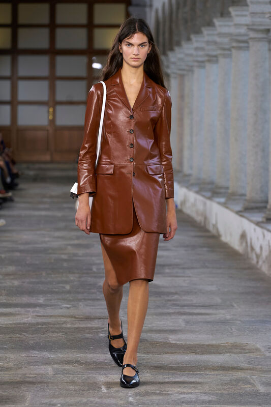 Bally S24 025