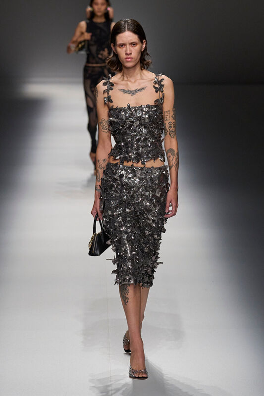 Blumarine S24 033