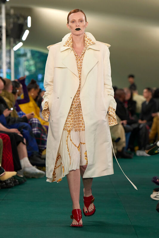 Burberry S24 017