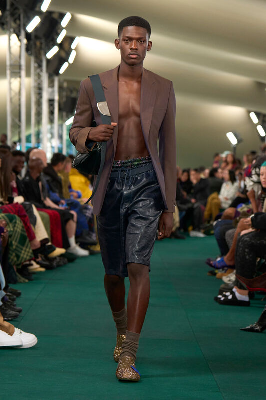 Burberry S24 041