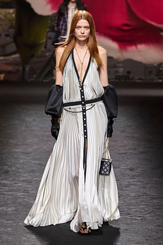 Chanel S24 005