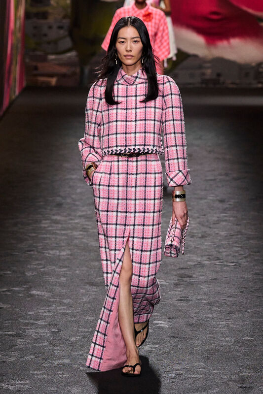 Chanel S24 009