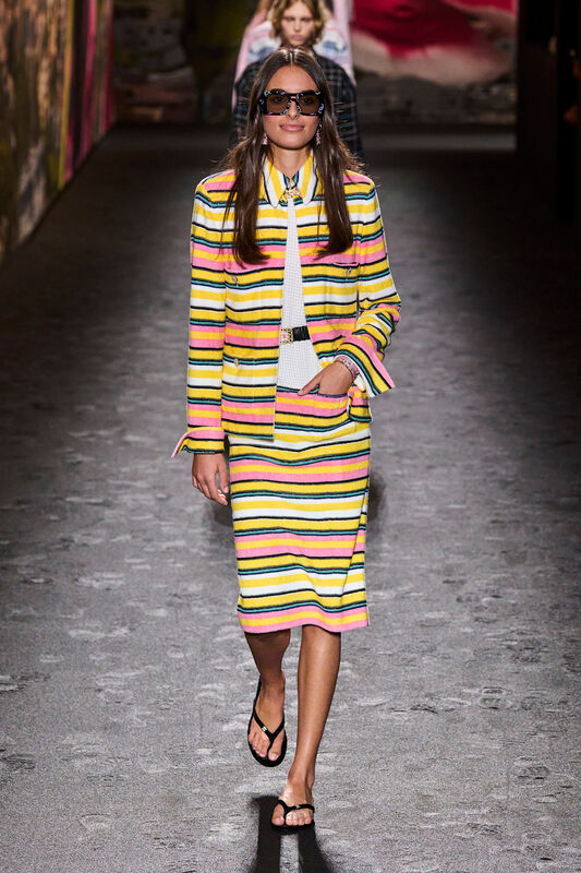 Chanel S24 016