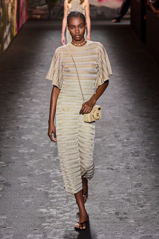 Chanel S24 052