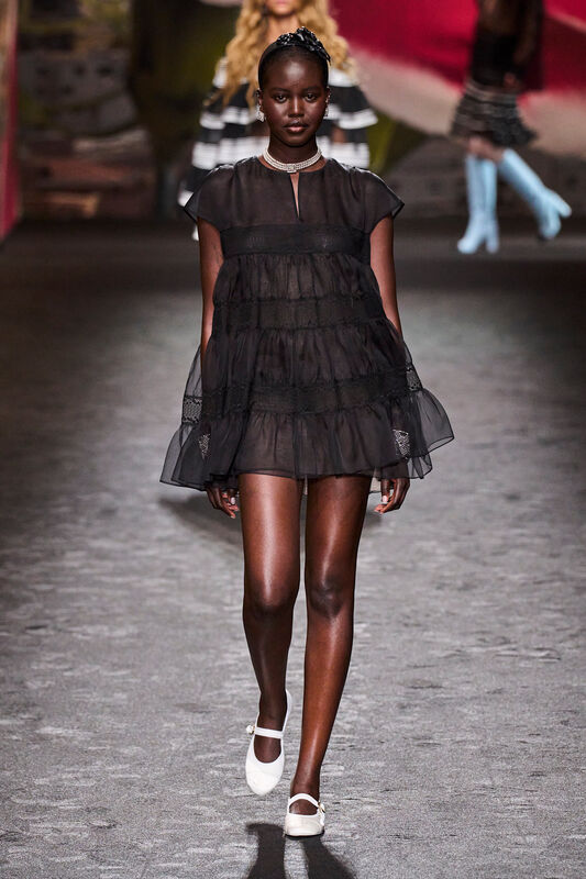 Chanel S24 056