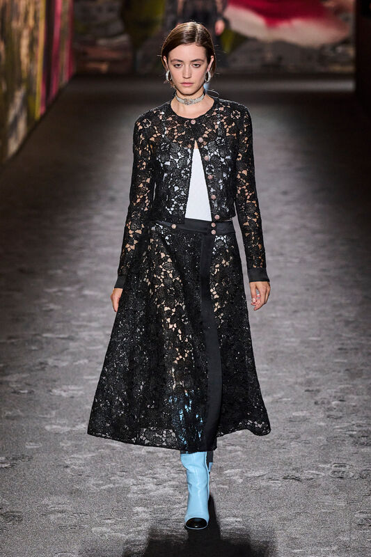 Chanel S24 060