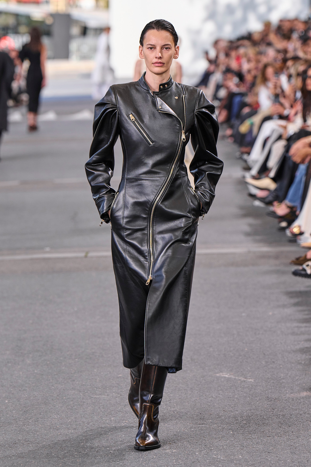 Chloe S24 013