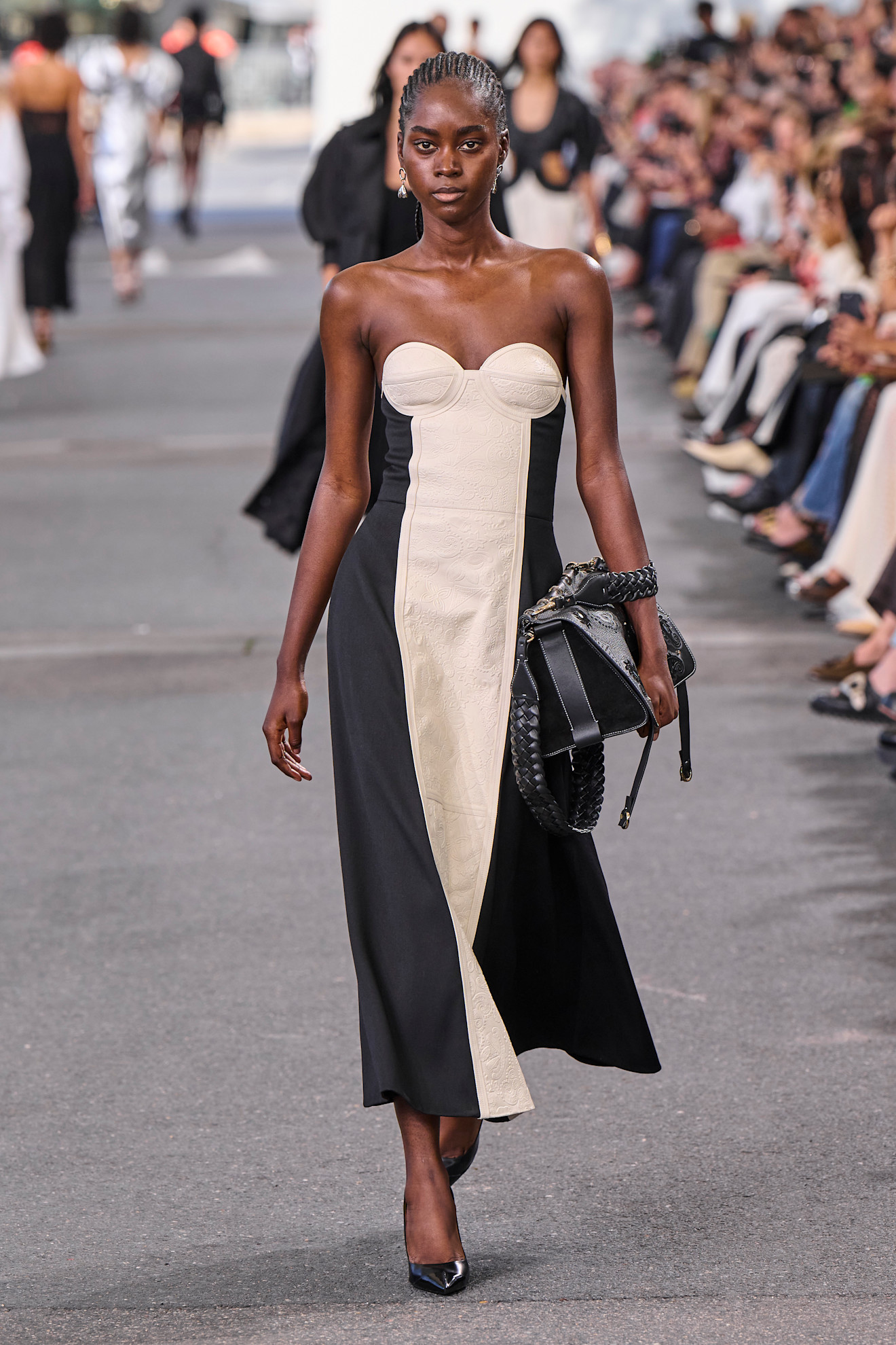 Chloe S24 033