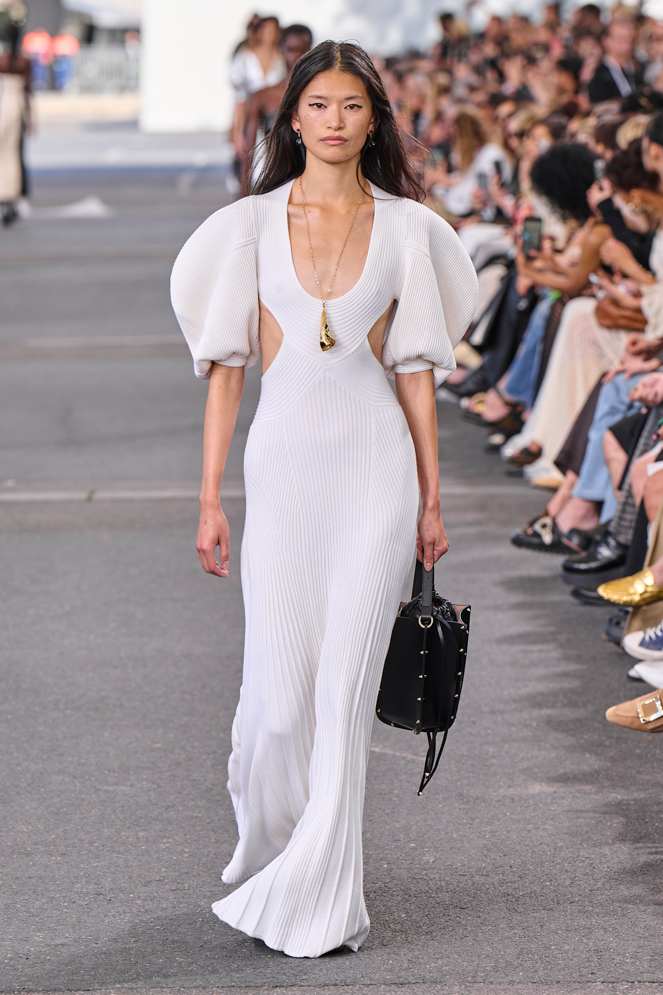 Chloe S24 043