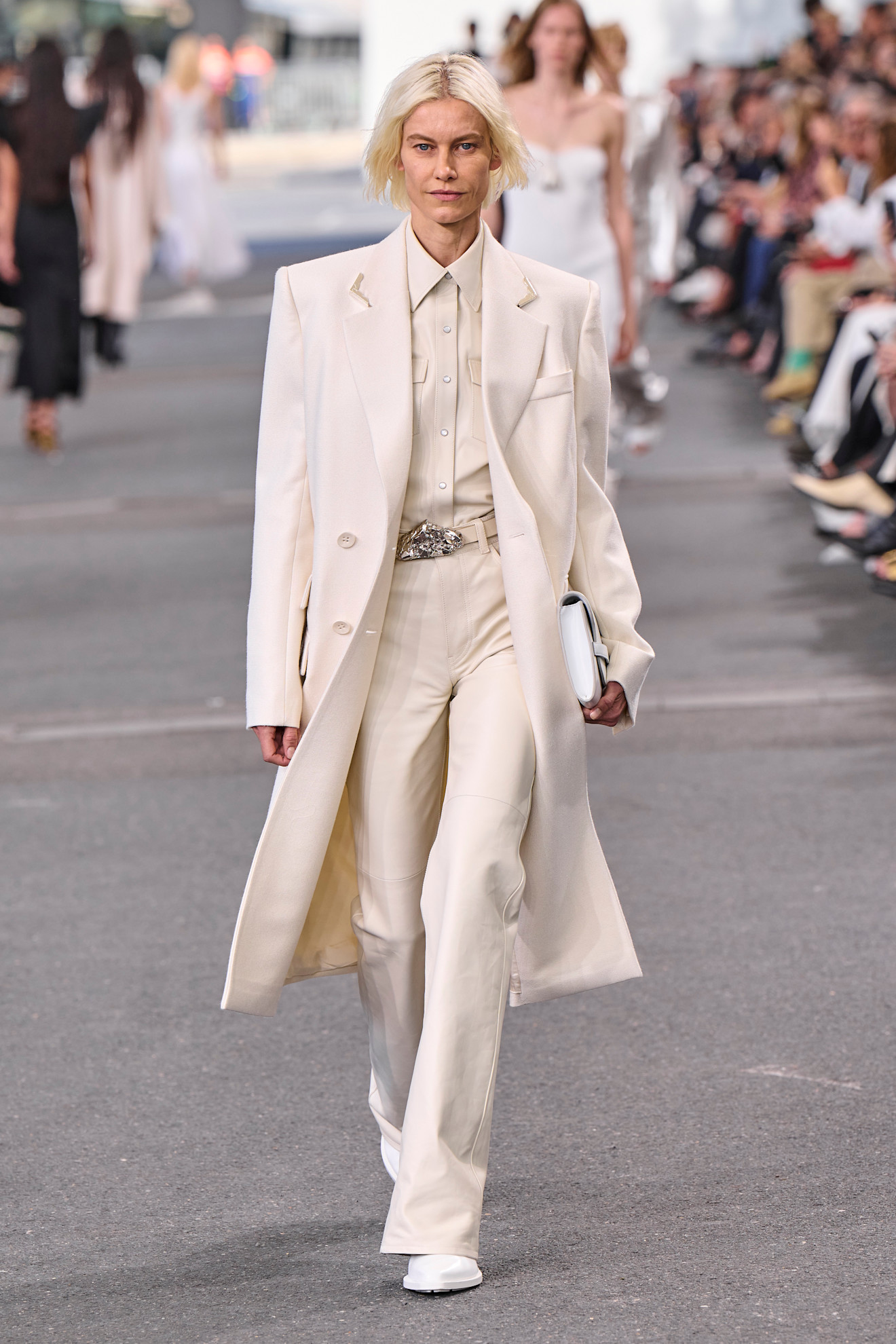 Chloe S24 071