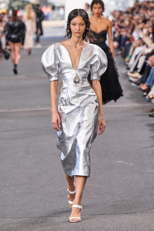 Chloe S24 023