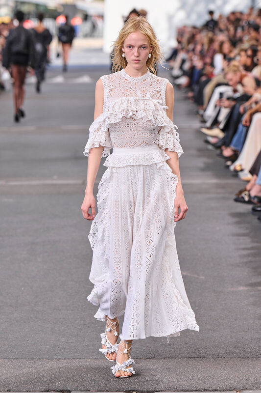 Chloe S24 029
