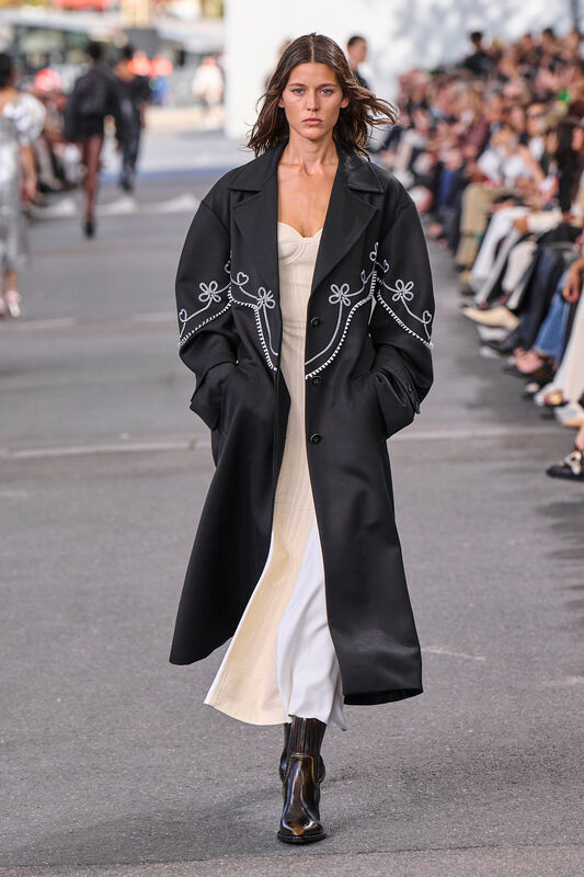 Chloe S24 031