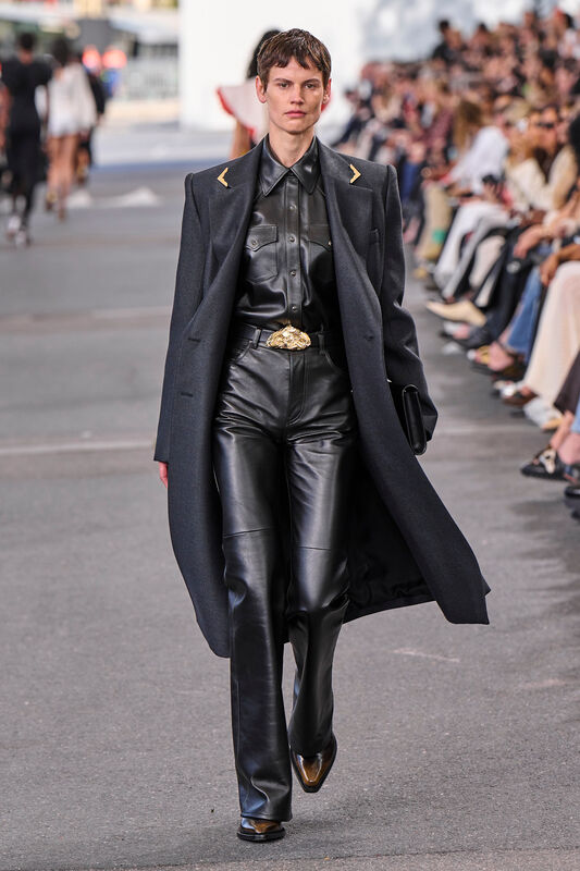 Chloe S24 067