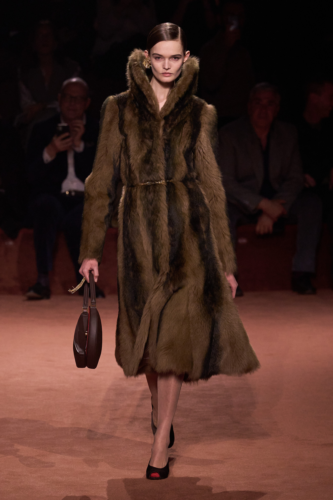 Fendi F25 001