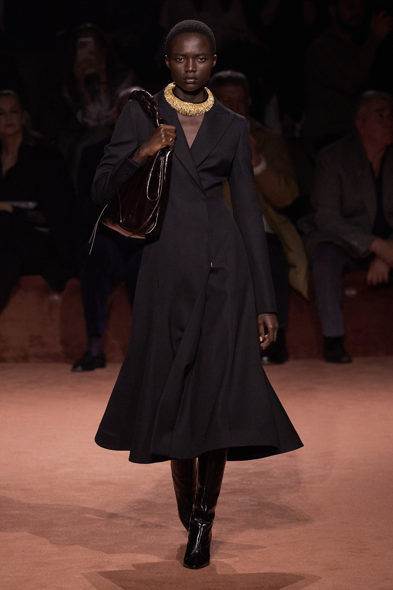 Fendi F25 002