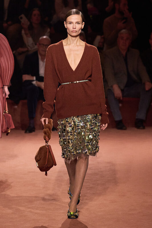 Fendi F25 027