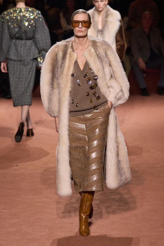 Fendi F25 029
