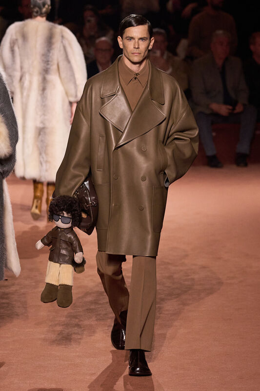 Fendi F25 036