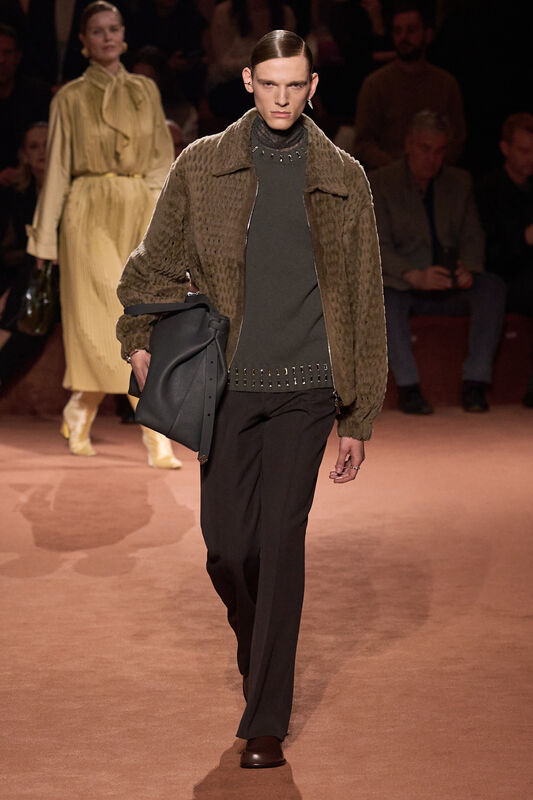 Fendi F25 038