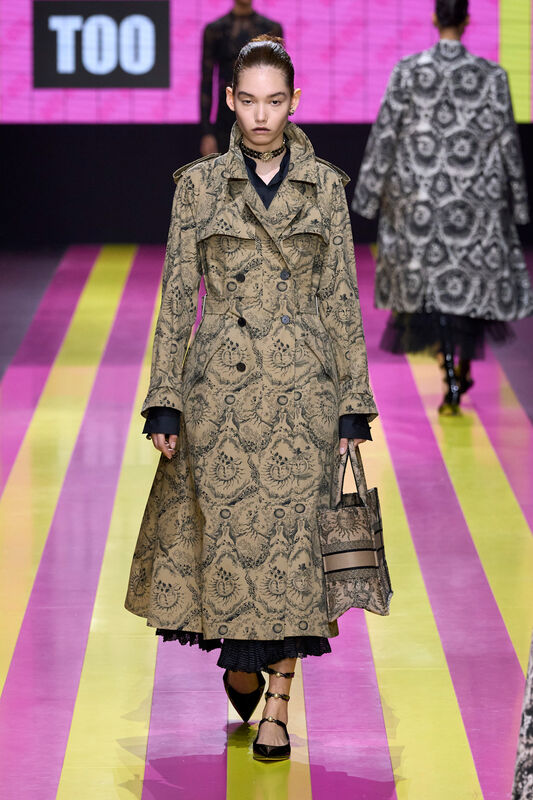 Dior S24 053