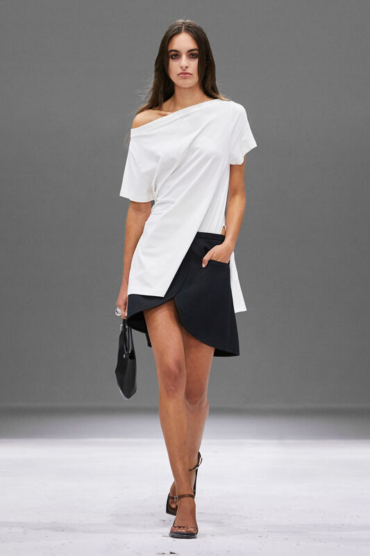 Courreges PO S24 005