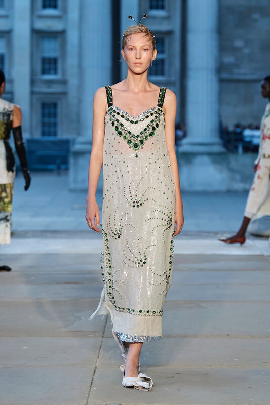 Erdem S24 018