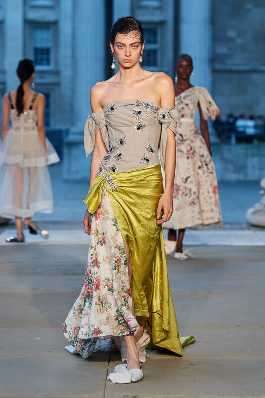 Erdem S24 041