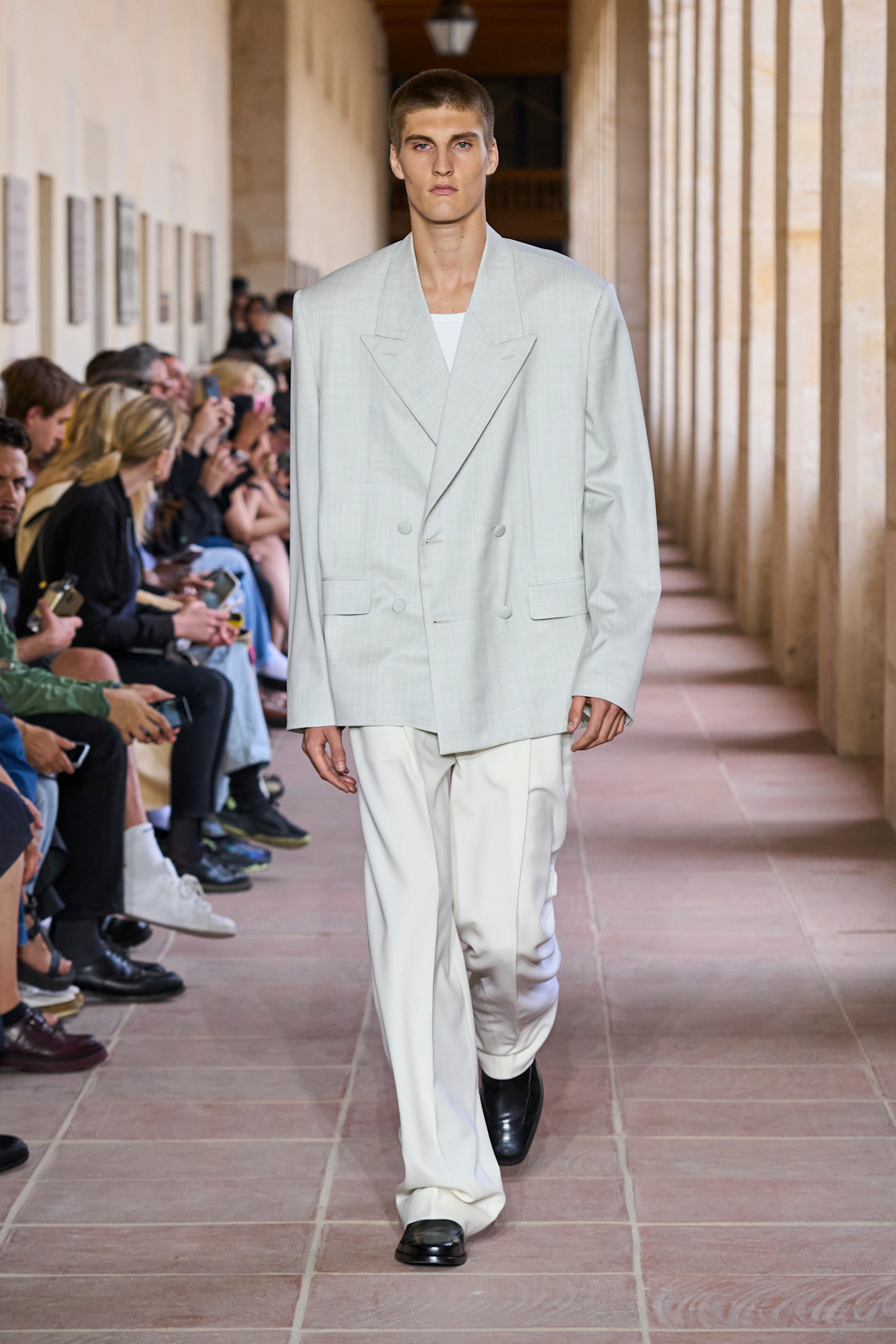Givenchy m S24 001