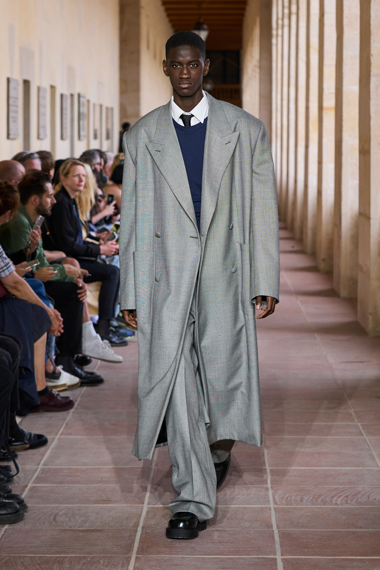 Givenchy m S24 006