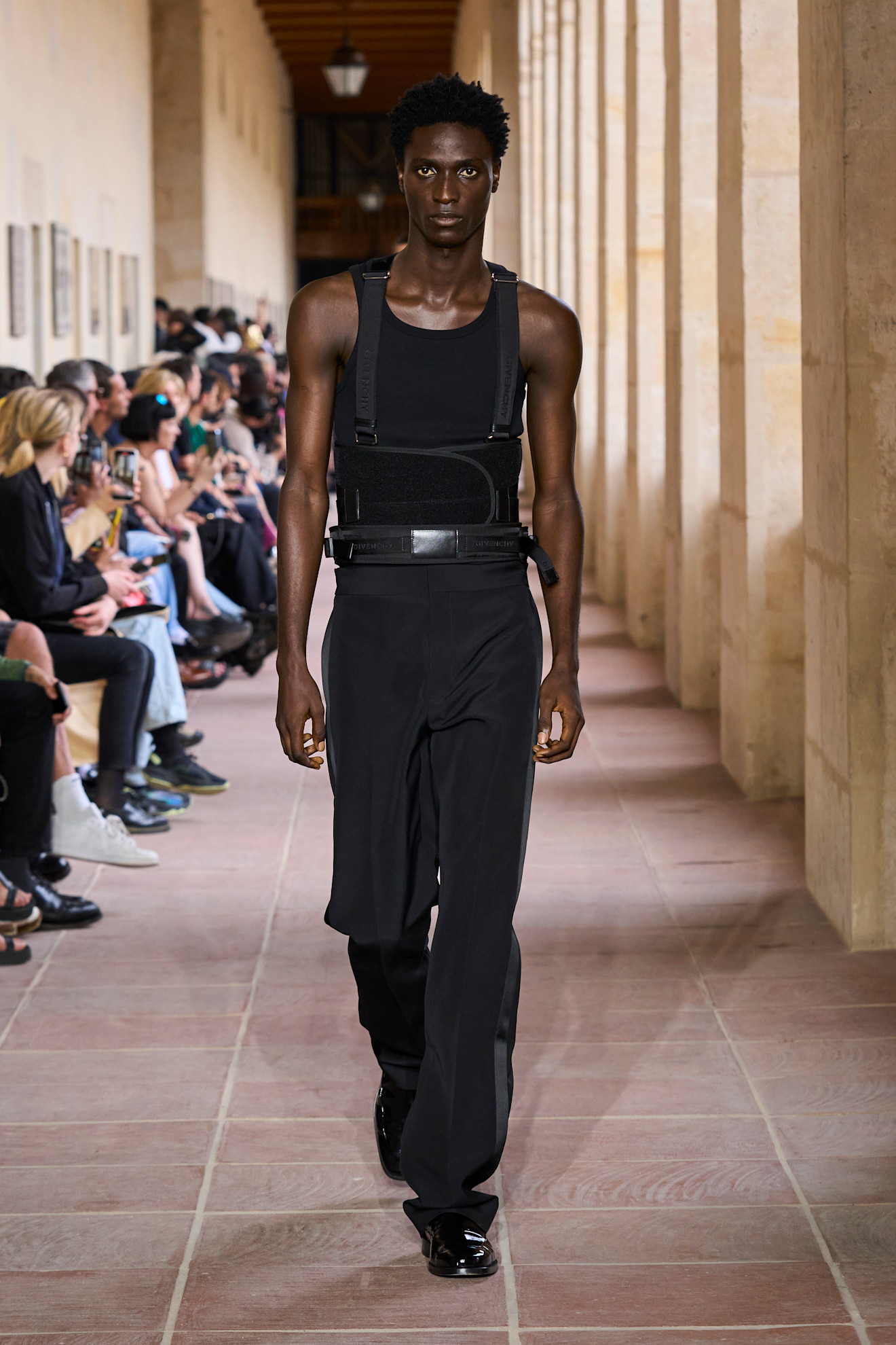 Givenchy m S24 041