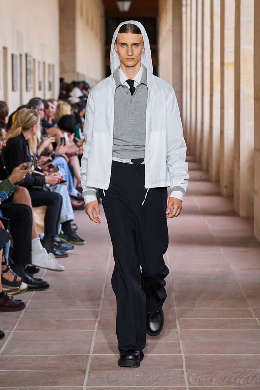 Givenchy m S24 009