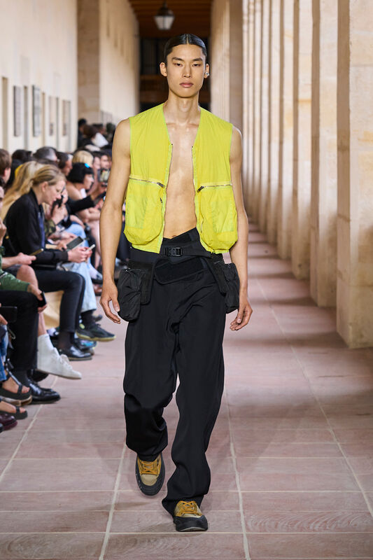 Givenchy m S24 031