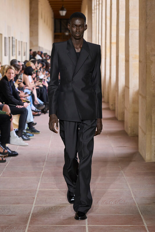 Givenchy m S24 046