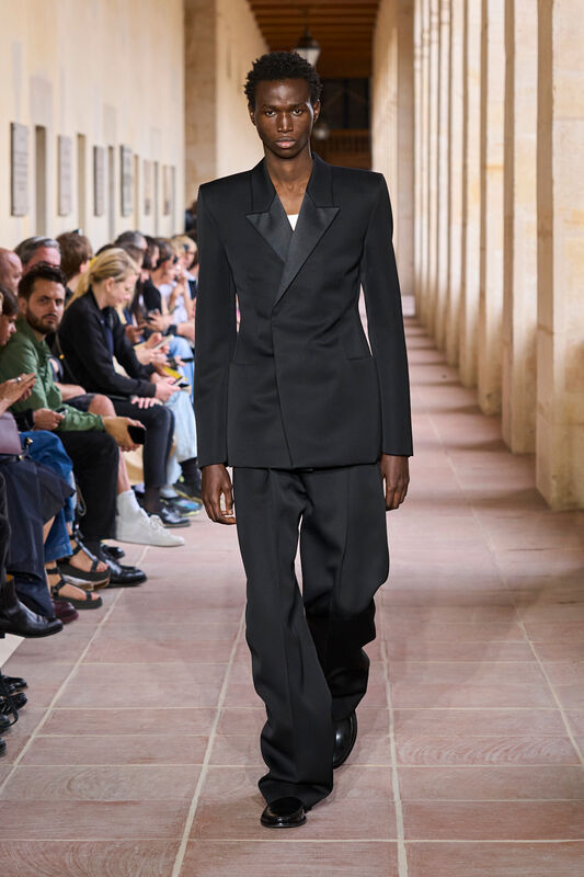 Givenchy m S24 048