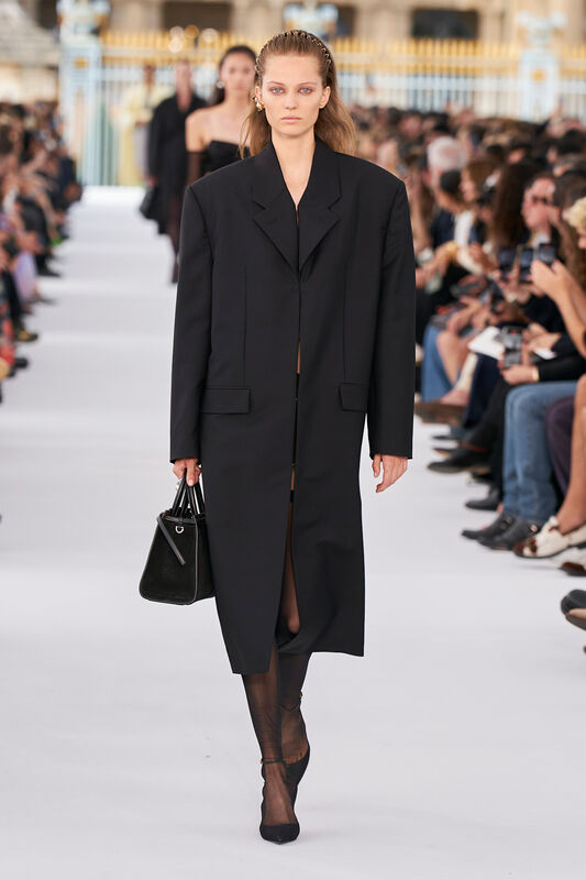 Givenchy S24 003