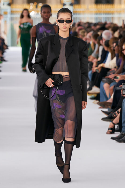 Givenchy S24 035