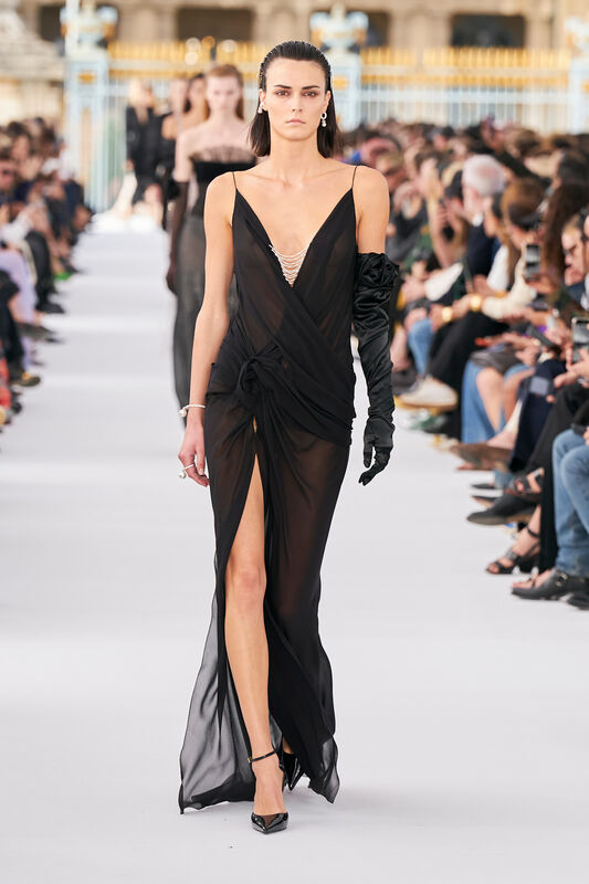 Givenchy S24 044