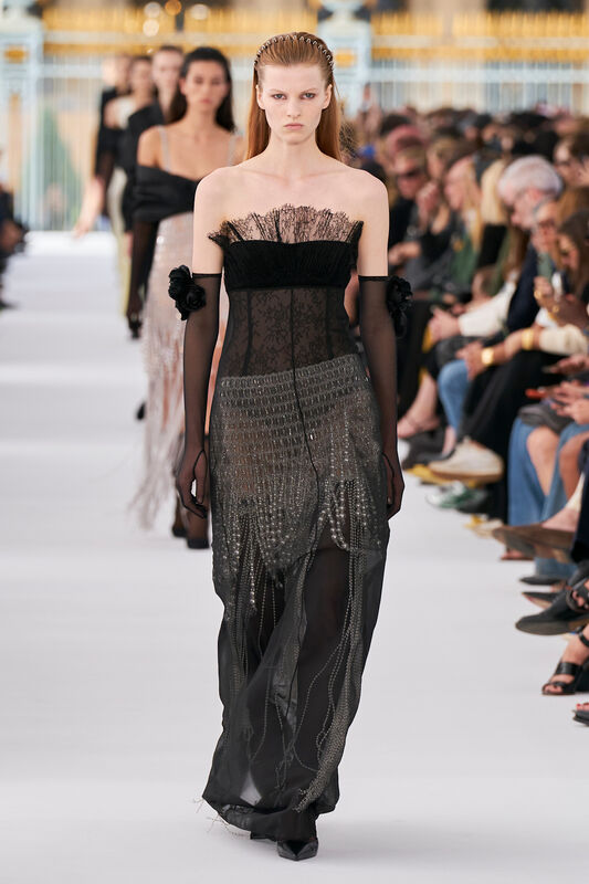 Givenchy S24 045