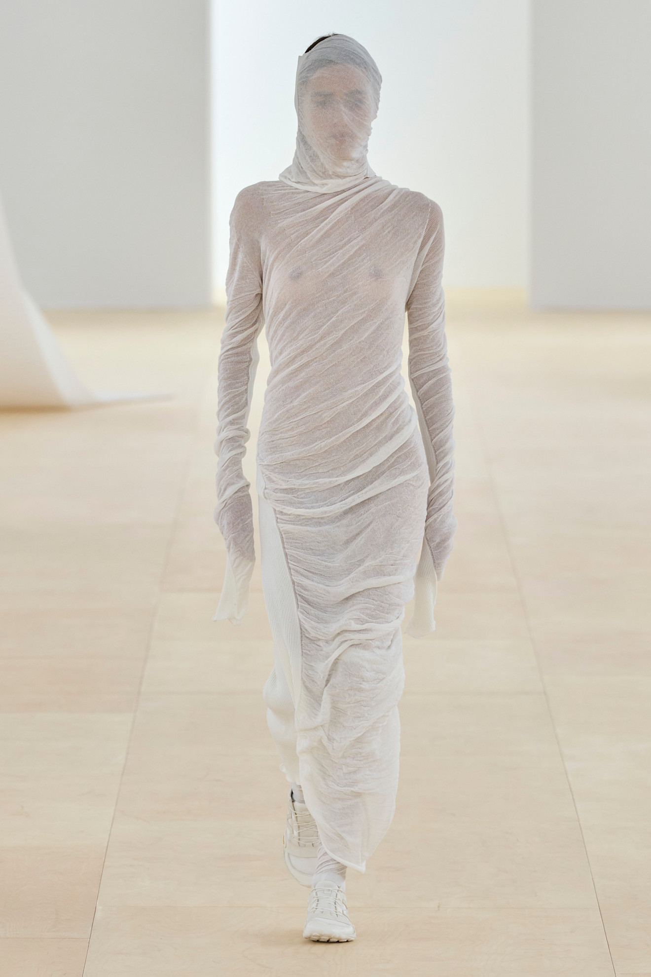 Miyake S24 003