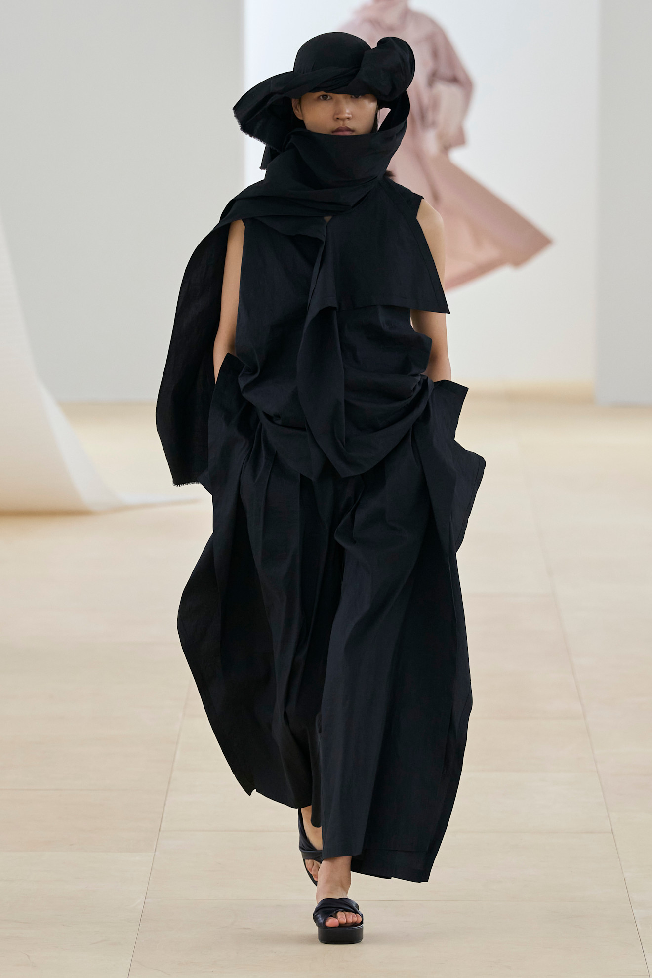 Miyake S24 034