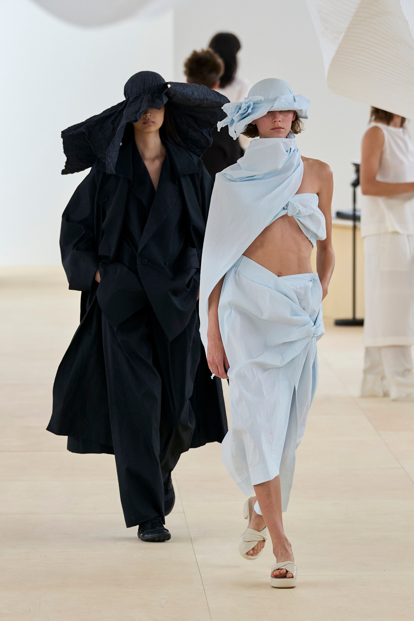 Miyake S24 040