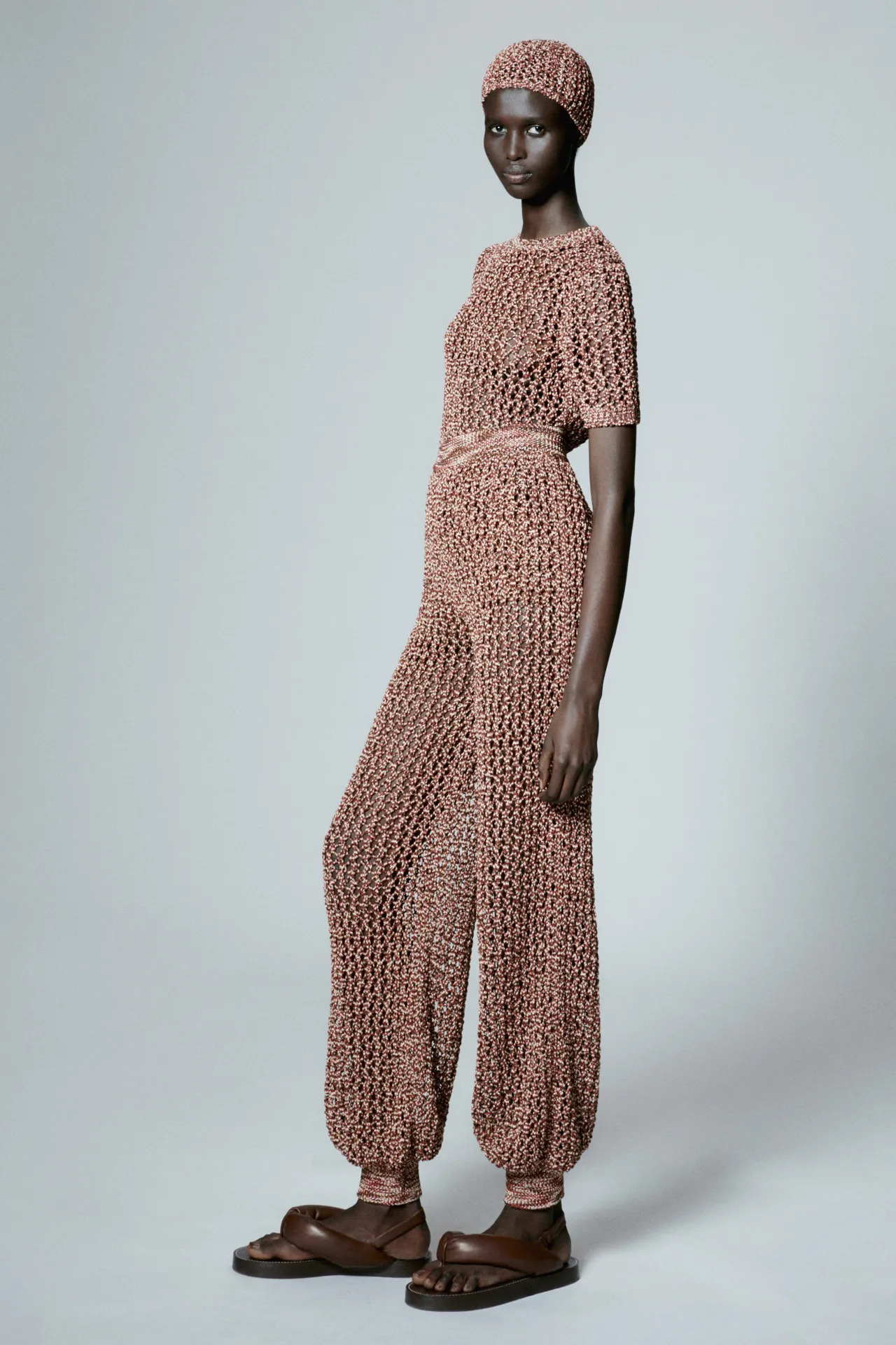 00009-loro-piana-spring-2024-ready-to-wear-credit-brand_9_11zon