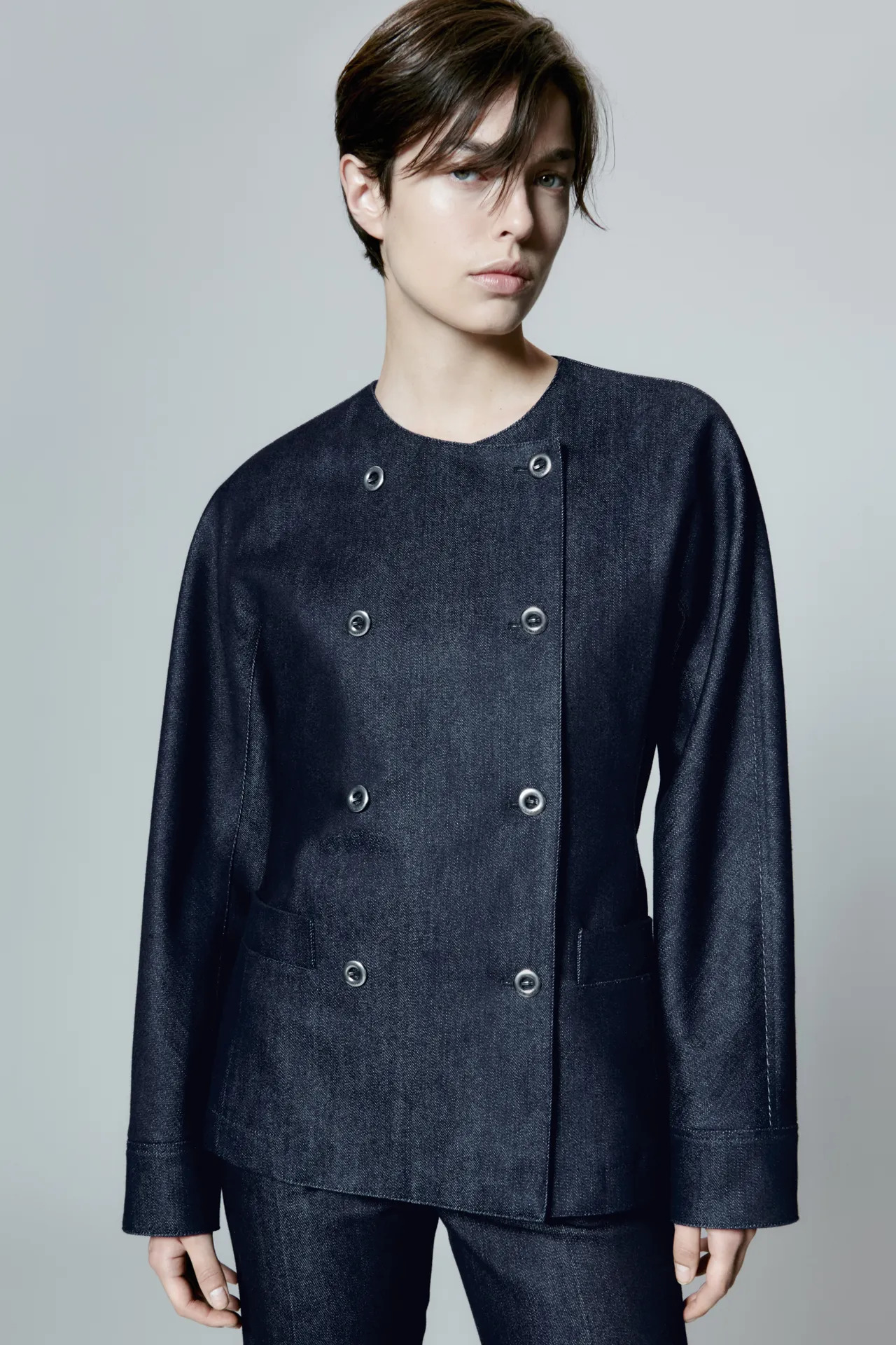 00022-loro-piana-spring-2024-ready-to-wear-credit-brand_14_11zon
