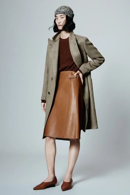 00006-loro-piana-spring-2024-ready-to-wear-credit-brand_23_11zon