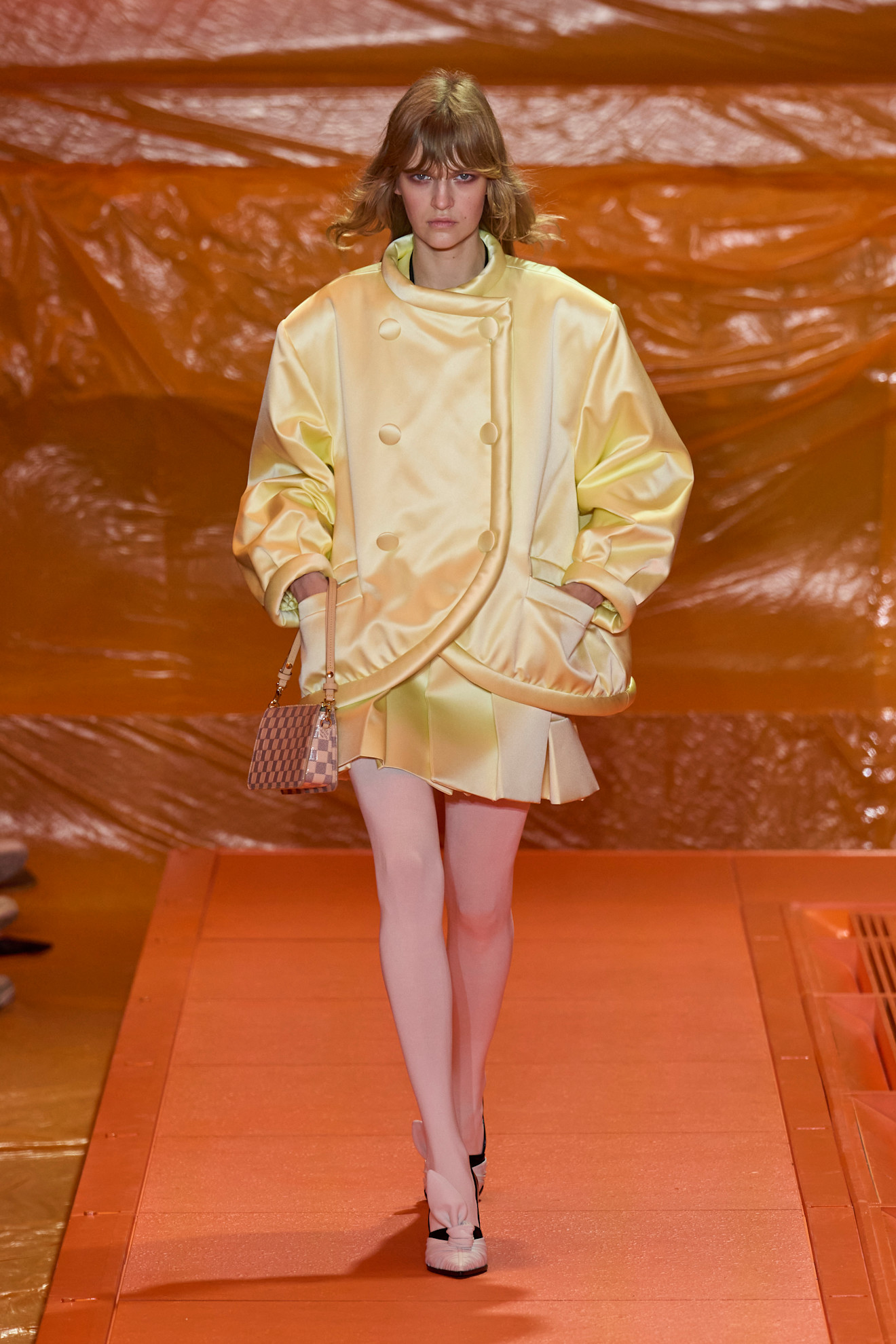 Vuitton S24 017