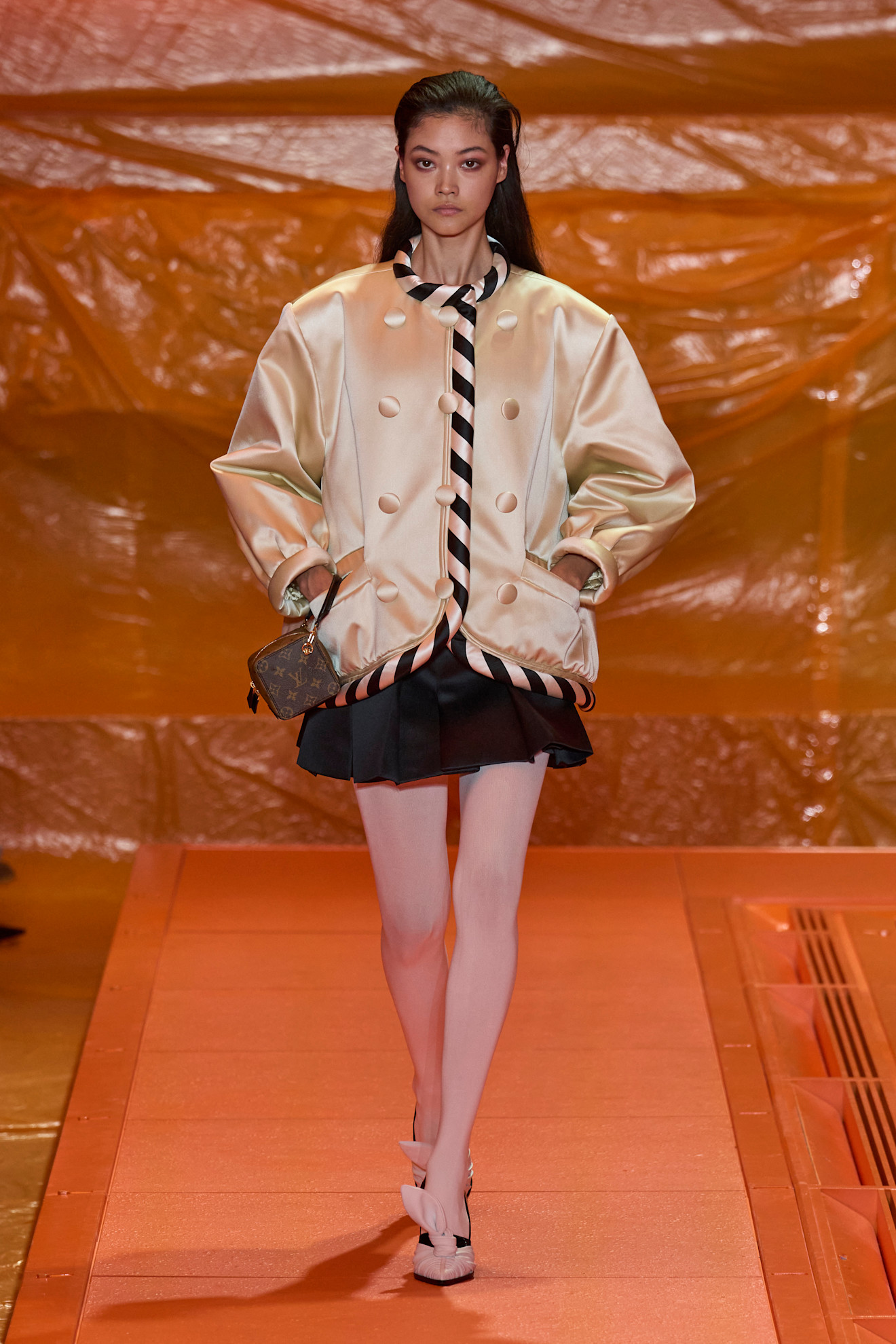 Vuitton S24 018