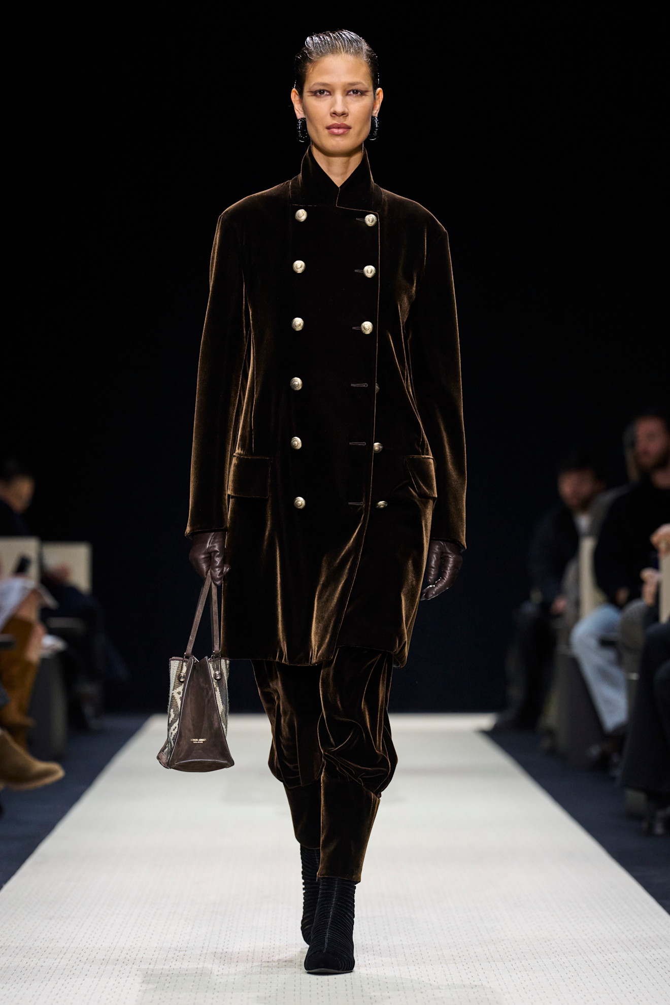 Giorgio Armani F25 020